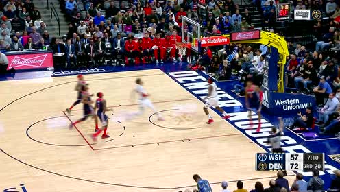 【NBA集錦】哈里斯一發(fā)炮彈長(zhǎng)傳 米爾薩普接球上籃2+1穩(wěn)穩(wěn)上進(jìn)