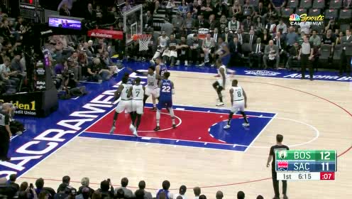 【NBA集锦】巴恩斯突破篮下送妙传 希尔德底角三分空心入筐