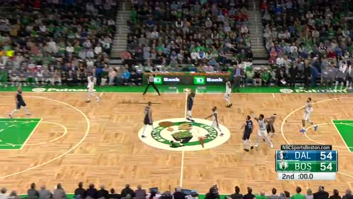 【NBA集錦】最后幾秒！東契奇化身傳球大師籃下喂餅芬尼史密斯