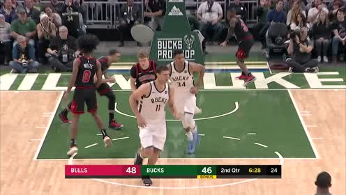 【NBA集锦】另类打三分 字母哥两罚一中自投自抢篮下暴力补扣得手