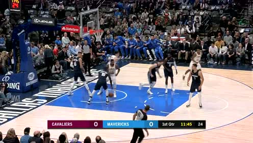 【NBA集錦】攻防流水轉(zhuǎn)換 奧斯曼靈活繞開包夾輕取首分