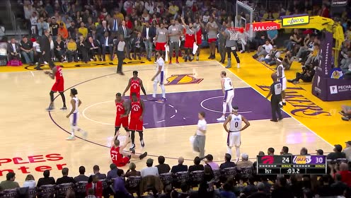 【NBA集錦】神仙球！西卡斷球打反擊托馬斯追身三分直接打了個3+1