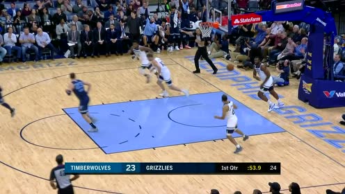 【NBA集锦】与时间赛跑 双方争分夺秒互飙三分秀绝招