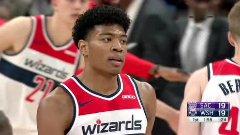 【NBA集錦】頂級籃板嗅覺 八村壘側(cè)面殺出沖入籃下補籃打進