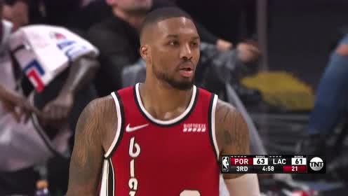 【NBA集錦】左右開弓 利拉德連續(xù)內(nèi)線突破開拓者反超比分
