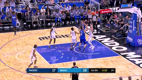 【NBA集錦】高個子的的優(yōu)勢 武切維奇單手輕松補籃命中