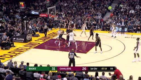 【NBA集錦】秀起來了 小洛佩茲籃下勾手打進(jìn)