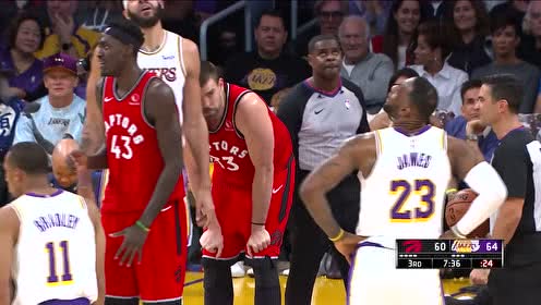【NBA集錦】西卡切球遭誤判 納斯首次挑戰(zhàn)成功激動擁抱他人慶祝