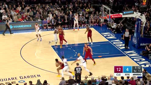 【NBA集錦】塞克斯頓靈敏嗅覺鬼手搶斷 一馬當(dāng)先反擊扣籃一氣呵成