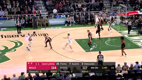 【NBA集锦】拉文突破上篮缩小分差 布莱德索巧打篮下给出回应