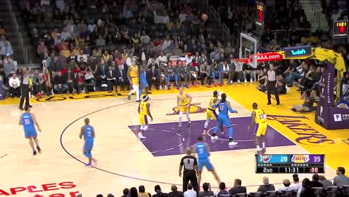 【NBA集錦】大寫的自信！施羅德迎著庫茲馬三分應(yīng)聲入網(wǎng)