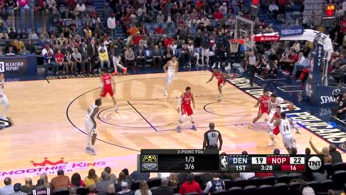 【NBA集錦】體重優(yōu)勢完美展現(xiàn) 約老師背打海耶斯上籃2+1