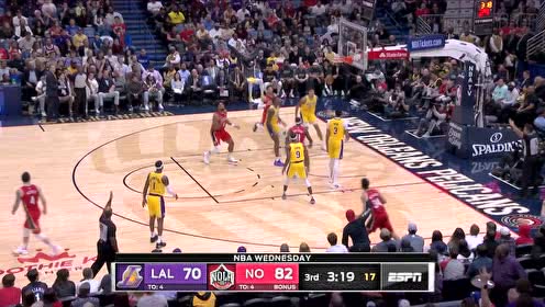 【NBA集錦】湖人被打懵了！肯里奇-威廉姆斯反擊飆中三分