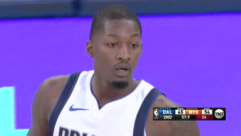 【NBA集锦】芬尼史密斯三分开火 兰德尔自信三分立刻回击