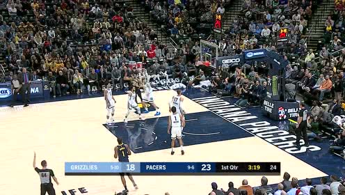 【NBA集锦】狙击手已就位 霍勒迪弧顶三分空心入网