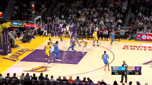 【NBA集錦】濃眉突破小拉桿掛扣得手 加里納利雙手怒扣回應(yīng)