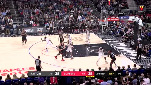 【NBA集錦】加索爾高位策應(yīng)送妙傳 西亞卡姆拍馬趕到雙手炸筐