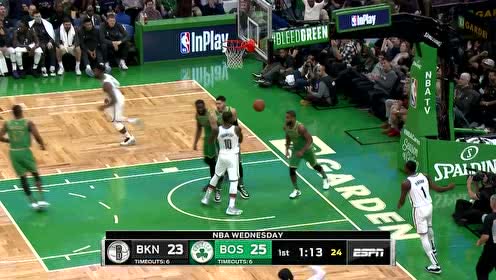 【NBA集锦】篮网黄油手丢球 杰伦布朗飞身暴扣全场欢呼