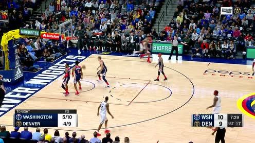 【NBA集錦】哈里斯直接干拔三分命中 小托馬斯立刻拋投回應(yīng)