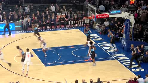 【NBA集錦】戲耍防守 尼克斯巧妙空切配合尼基利納首開記錄