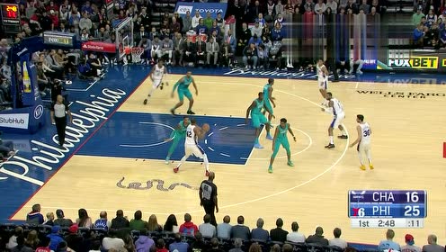 【NBA集锦】霍福德助攻送妙传 科尔克马兹接球就投三分稳稳命中