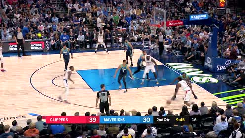 【NBA集錦】這球投的真遠！ 路威超遠三分球一槍命中