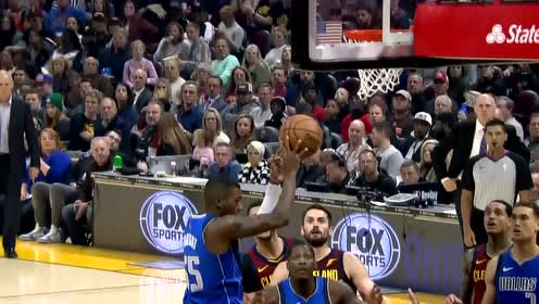 【NBA集錦】貢獻(xiàn)今日長(zhǎng)暫停素材 賴特加蘭底線互砸