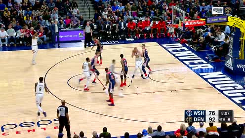 【NBA集錦】莫里斯擊地油漆區(qū) 普拉姆利直接來(lái)一發(fā)大勾手2+1打進(jìn)