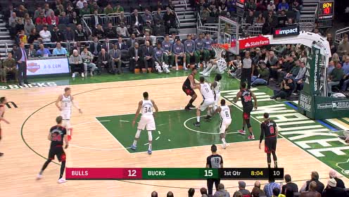 【NBA集锦】哈奇森干拔抛投偏出 卡特原地起跳单手补扣
