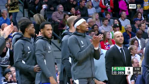 【NBA集锦】急速反击一条龙 哈里斯抢断飞身暴扣
