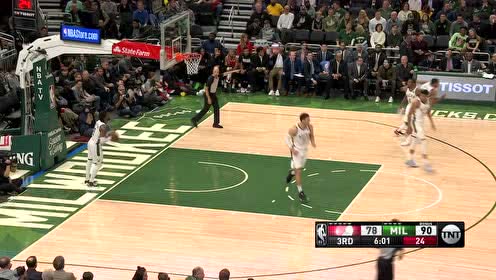 【NBA集锦】手感来了根本挡不住 麦科勒姆罚球线急停后仰打进