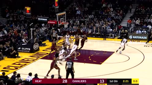 【NBA集錦】快攻就在一瞬間！德拉季奇快攻妙傳納恩滑翔飛扣