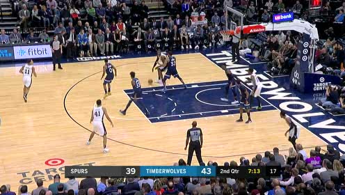 【NBA集錦】阿爾德里奇單吃唐斯！ 鑿進(jìn)油漆區(qū)翻身跳投2+1