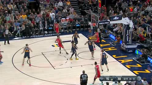 【NBA集錦】看看什么叫天賦 海耶斯掄臂大暴扣