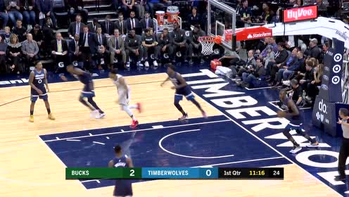 【NBA集锦】雄鹿迅速找到节奏!字母哥快速打反击大洛三分甩狙