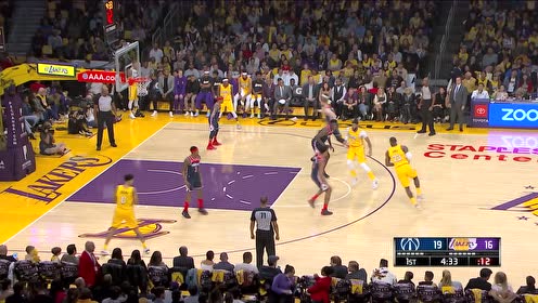 【NBA集锦】詹眉连线再开张 詹姆斯随手一抛浓眉双臂激情终结