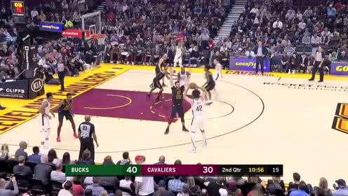 【NBA集錦】單槍匹馬扎入籃下 字母哥天賦碾壓上籃命中