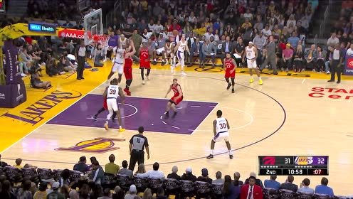 【NBA集錦】一防一攻很亮眼！布歇血帽卡魯索后空接范喬丹暴扣砸進(jìn)
