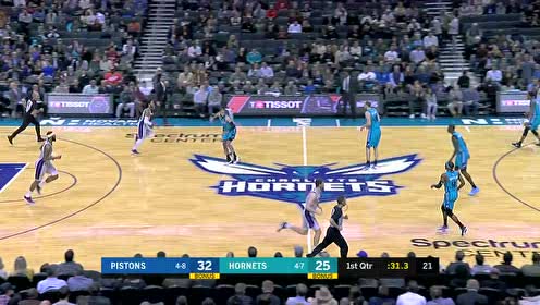 【NBA集锦】姜还是老的辣!罗斯连得五分信手拈来