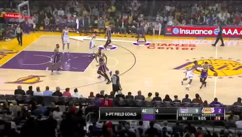 【NBA集錦】中場戰(zhàn)術分析 詹皇肘部接球拉開空間助攻濃眉暴扣