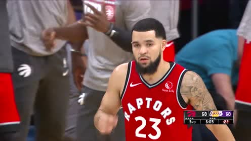 【NBA集錦】一個超難一個超遠(yuǎn)！麥基高難度反籃范弗利特立刻回?fù)舫h(yuǎn)三分