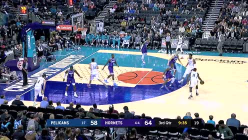 【NBA集錦】這誰(shuí)防得住 霍勒迪畫弧突進(jìn)急停跳投應(yīng)聲入網(wǎng)