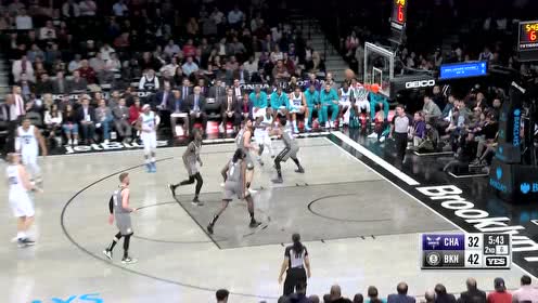 【NBA集锦】放也不能这么放 小泽勒面前两米无人防守三分命中