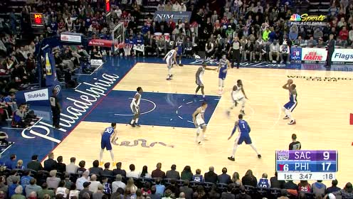 【NBA集錦】霍福德眼觀六路送妙傳 西蒙斯泰山壓頂雙手隔扣希爾德