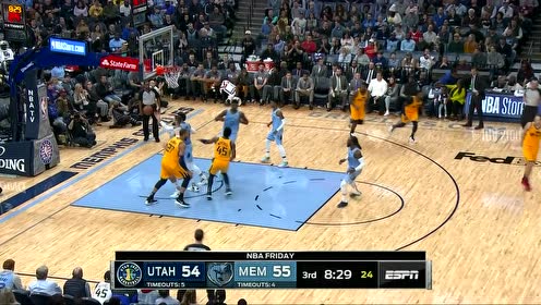 【NBA集錦】還得自己來！米切爾見縫就鉆無解中距離打破僵局