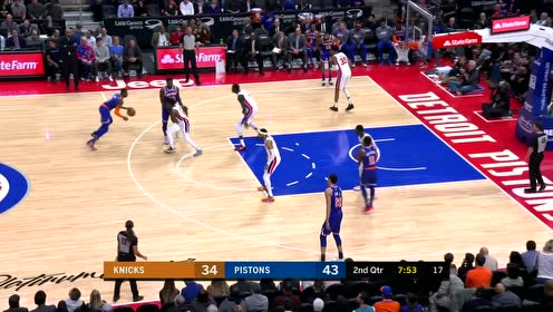 【NBA集锦】这波操作简直秀 巴雷特空中对抗小拉杆打成