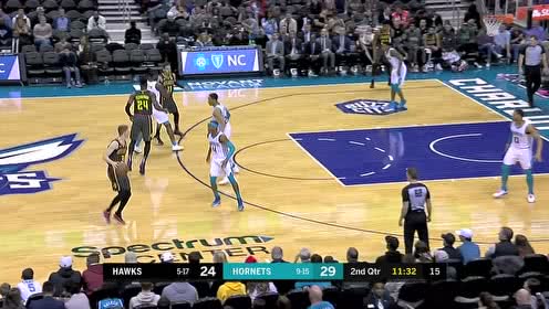 【NBA集錦】許爾特?fù)舻孛顐鞫创┓朗?費(fèi)爾南多掄錘重扣單臂虐狂