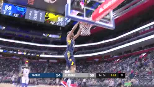 【NBA集錦】布羅格登鬼手搶斷送助攻 TJ-沃倫直搗黃龍雙臂重扣