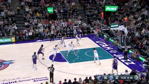 【NBA集锦】进球感觉美滋滋 格林底角突施冷箭命中喜笑颜开