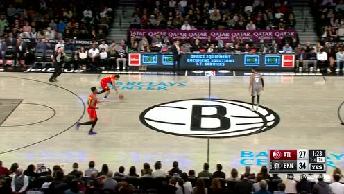 【NBA集錦】過你就像過馬路 特雷楊箭步穿云飛身高拋打進
